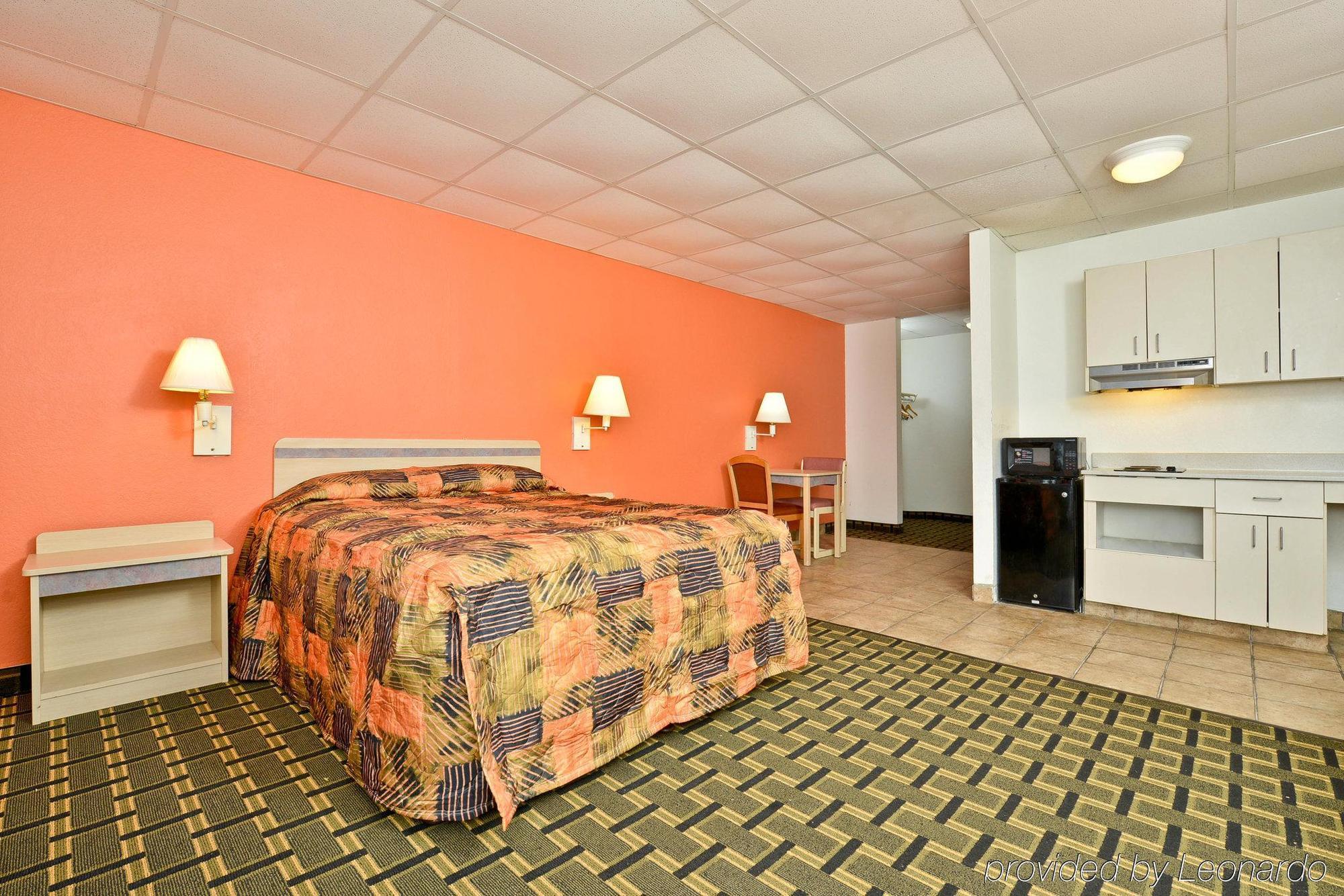 Wingate By Wyndham Louisville Airport Expo Center Exteriör bild