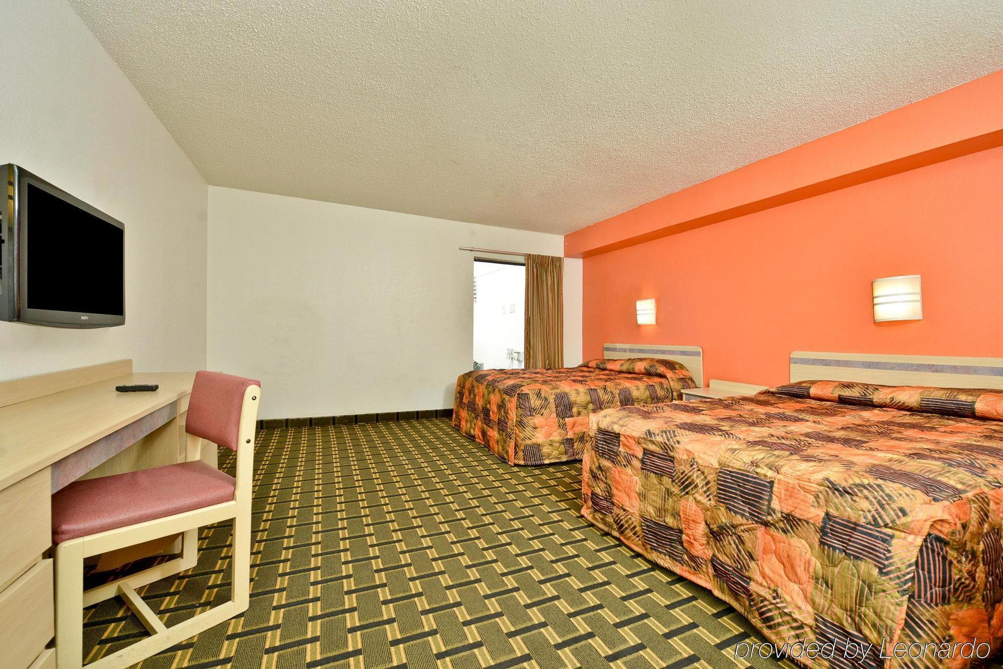 Wingate By Wyndham Louisville Airport Expo Center Exteriör bild
